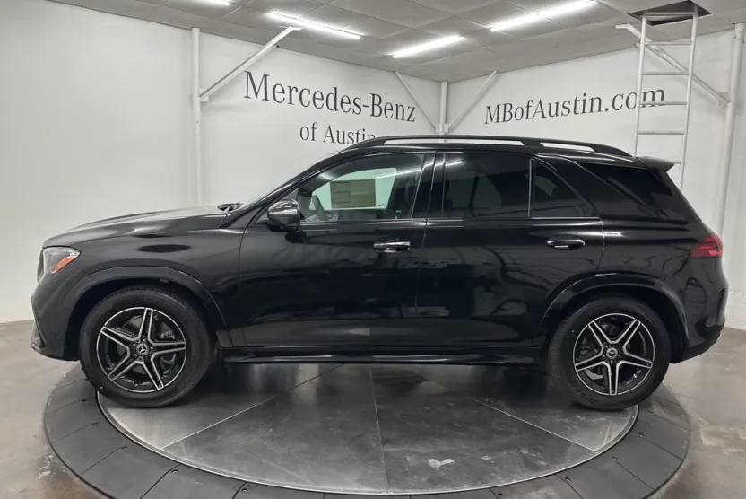 2026 Mercedes Benz GLE 350 4MATIC photo 1