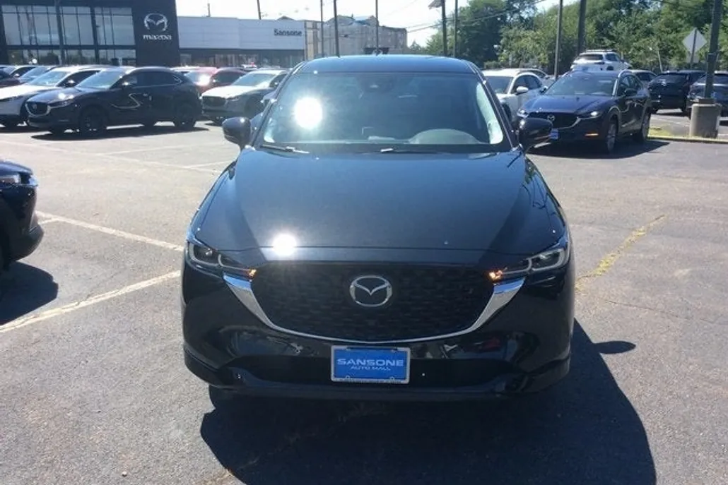2025 Mazda CX-5 2.5 S Preferred photo 1