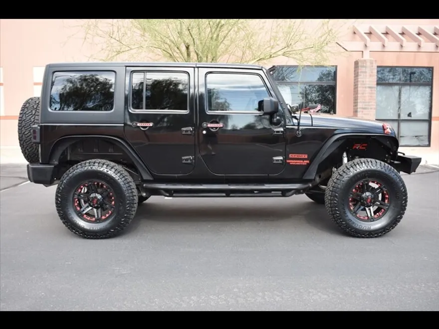 2013 Jeep Wrangler Unlimited Sport photo 1