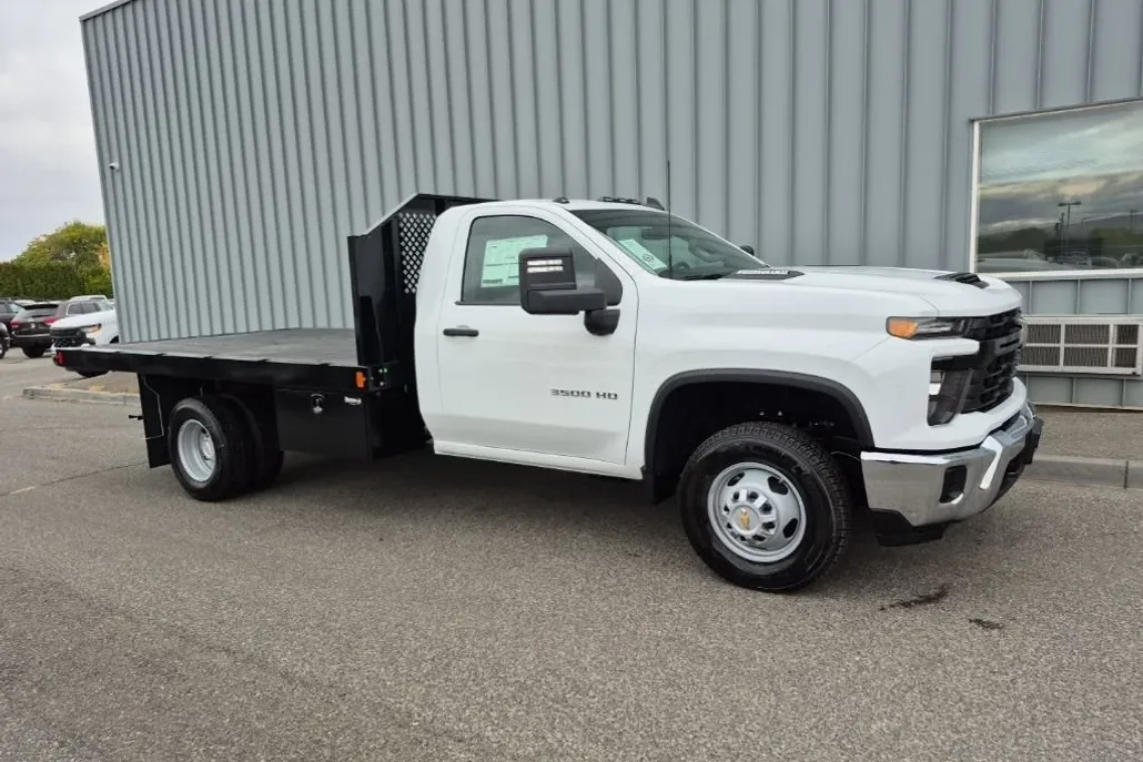 2025 Chevrolet Silverado 3500HD Work Truck photo 1