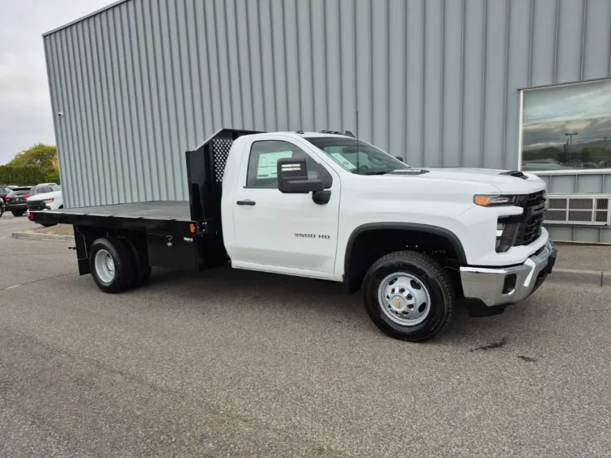 2025 Chevrolet Silverado 3500HD Work Truck photo 1