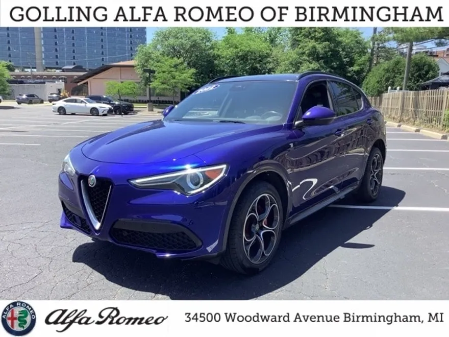 2022 Alfa Romeo Stelvio Ti photo 1