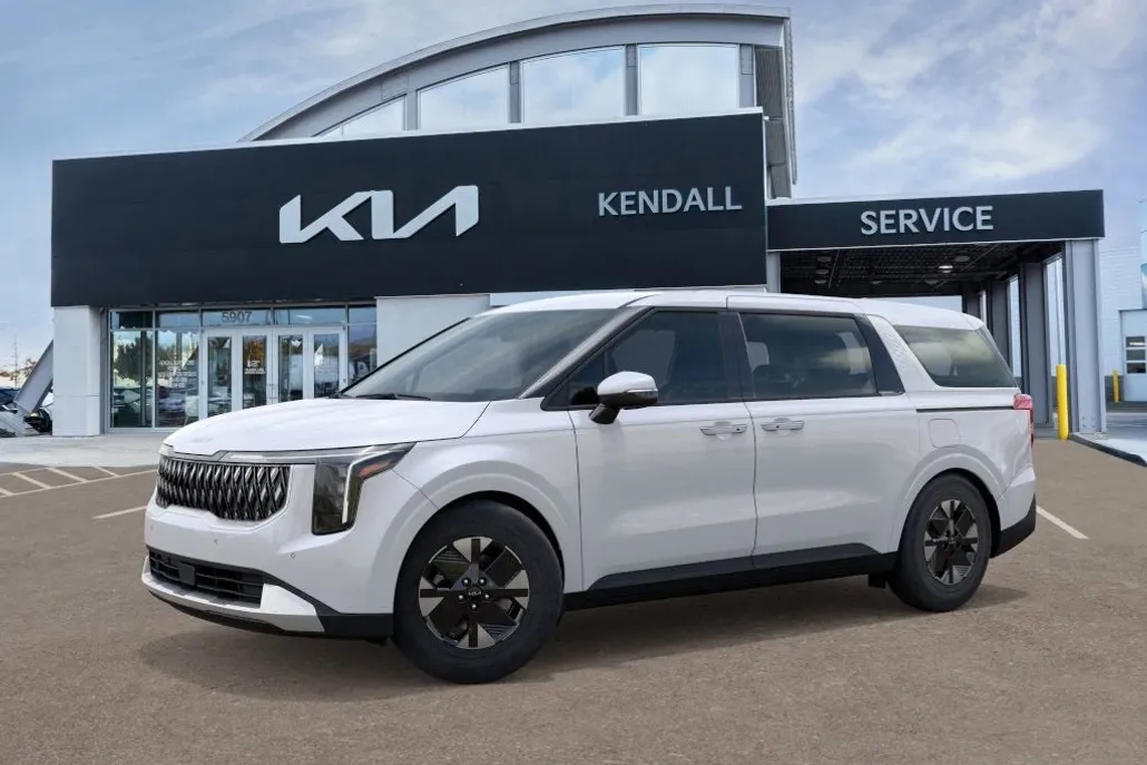 2026 Kia Carnival LXS photo 1