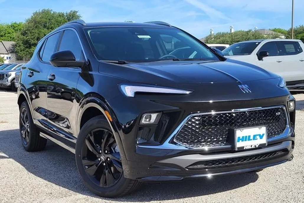 2026 Buick Encore GX Sport Touring photo 1