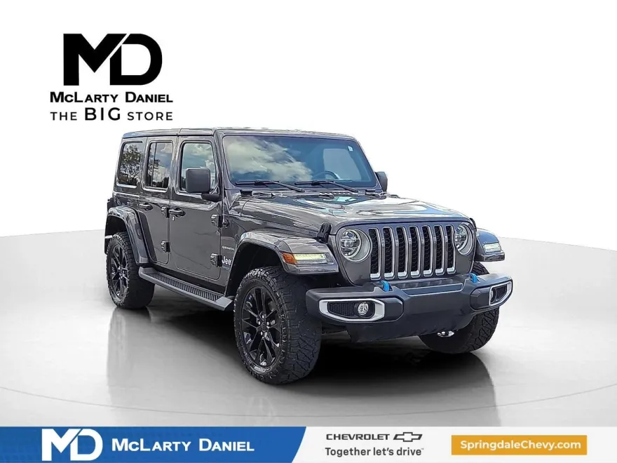 2022 Jeep Wrangler 4xe Unlimited Sahara photo 1