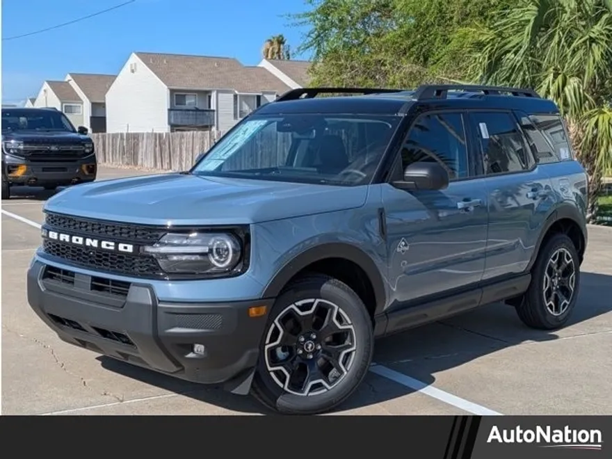 2025 Ford Bronco Sport Outer Banks photo 1