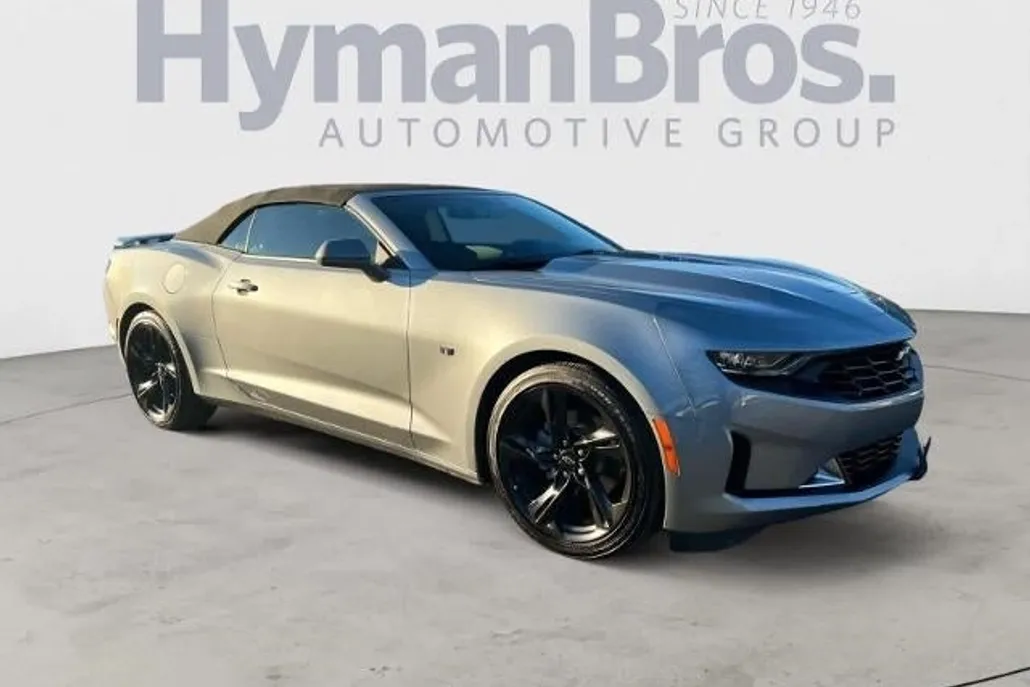 2023 Chevrolet Camaro 2LT photo 1