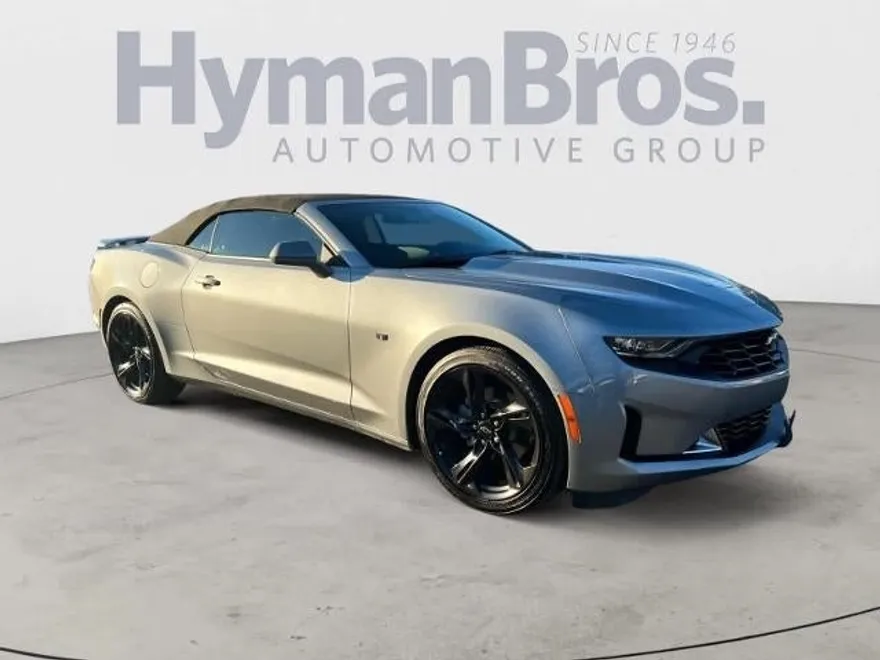 2023 Chevrolet Camaro 2LT photo 1