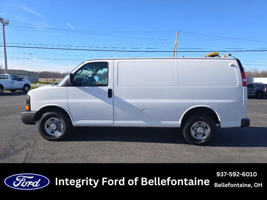 2016 Chevrolet Express 2500 photo 1