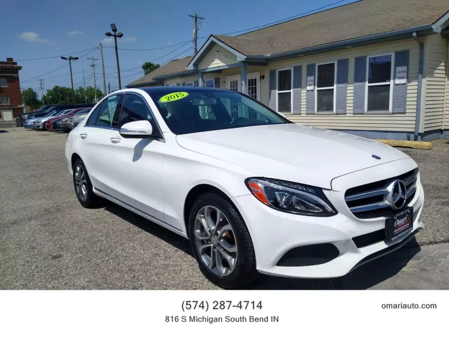 2015 Mercedes Benz C 300 4MATIC Sedan photo 1