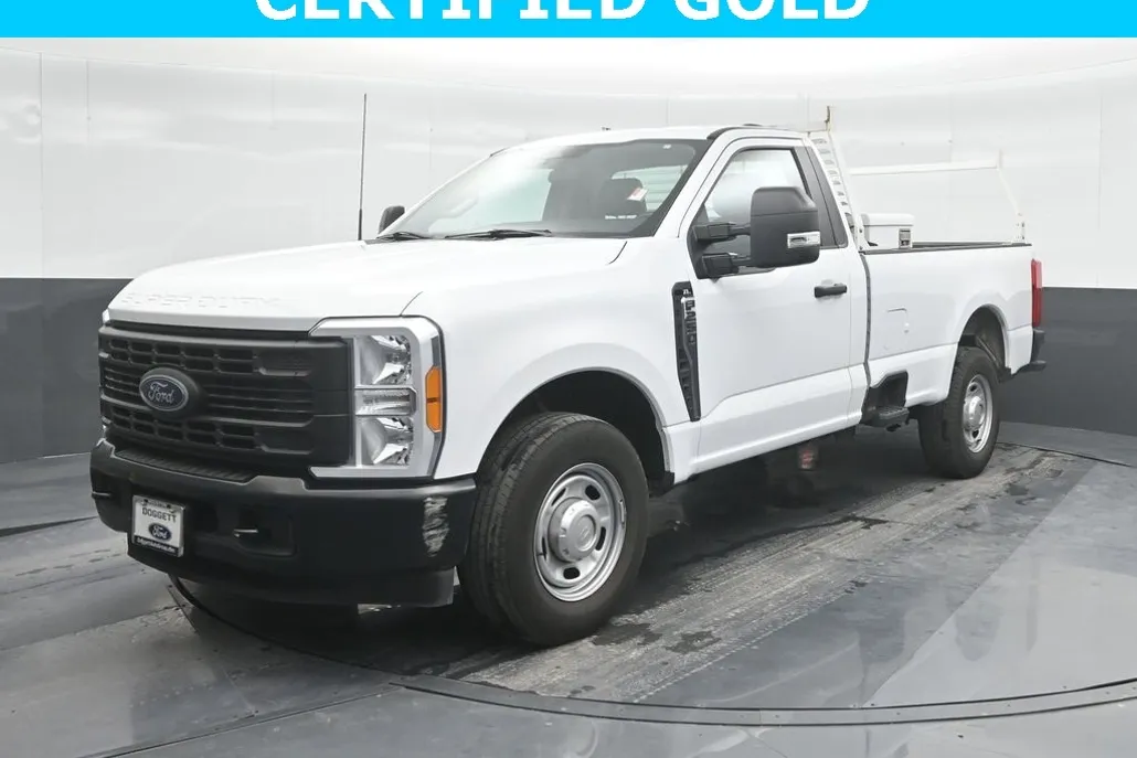 2023 Ford F-250 photo 1