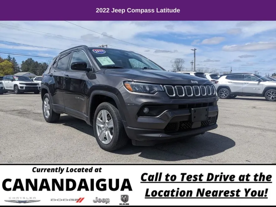 2022 Jeep Compass Latitude photo 1