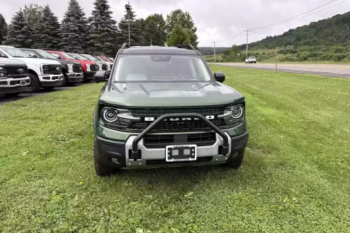 2025 Ford Bronco Sport Badlands photo 1