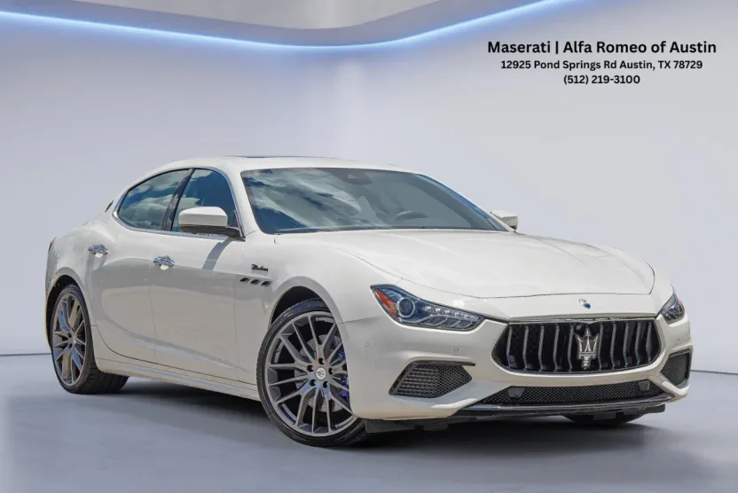 2022 Maserati Ghibli Modena Q4 photo 1