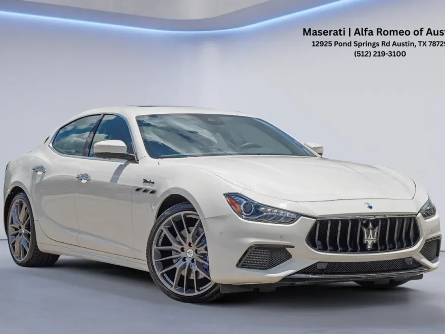 2022 Maserati Ghibli Modena Q4 photo 1