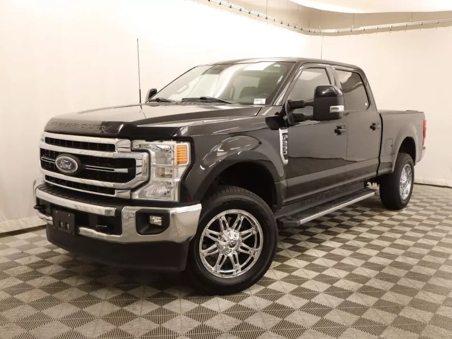 2022 Ford F-250 Lariat photo 1