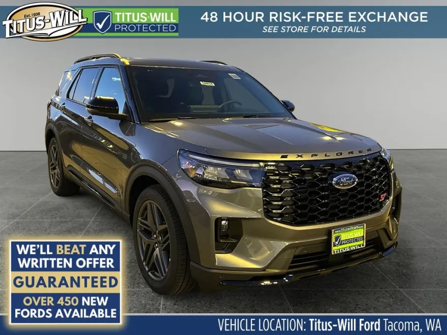 2025 Ford Explorer ST photo 1