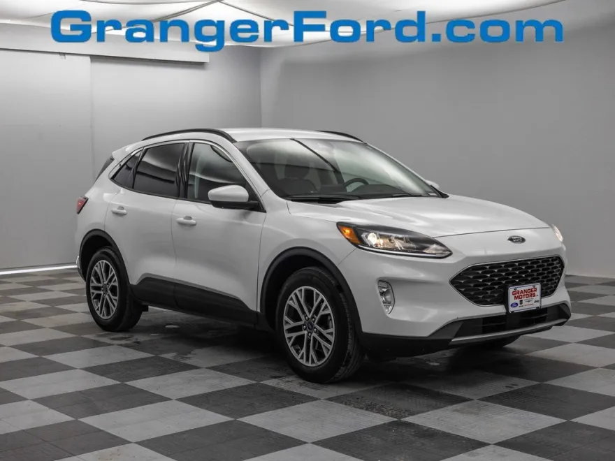 2022 Ford Escape SEL photo 1