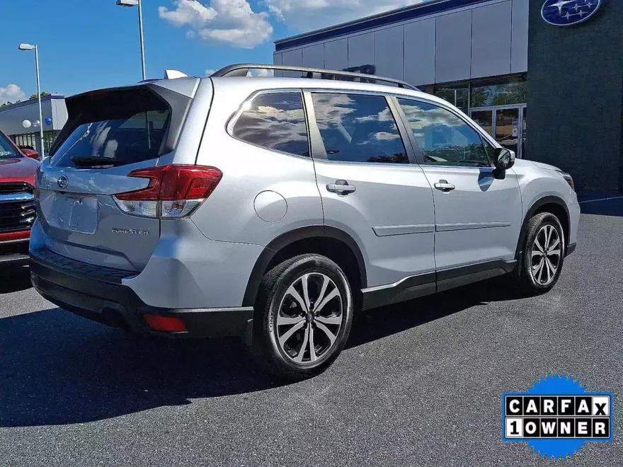 2020 Subaru Forester Limited photo 1