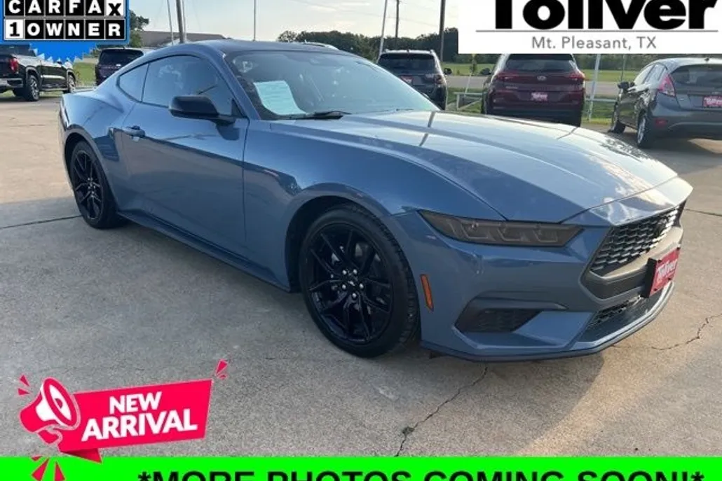 2024 Ford Mustang EcoBoost Premium photo 1