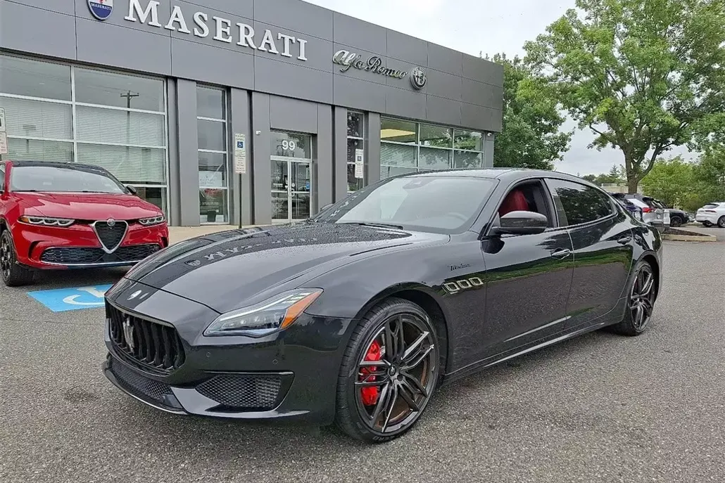 2022 Maserati Quattroporte Modena photo 1