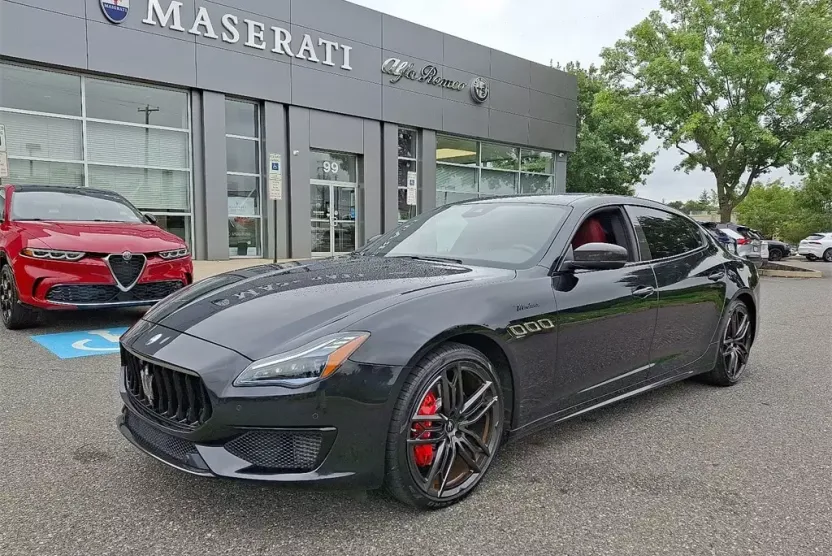 2022 Maserati Quattroporte Modena photo 1