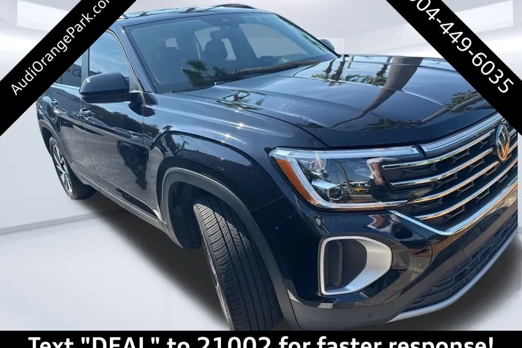 2024 Volkswagen Atlas SE Technology photo 1
