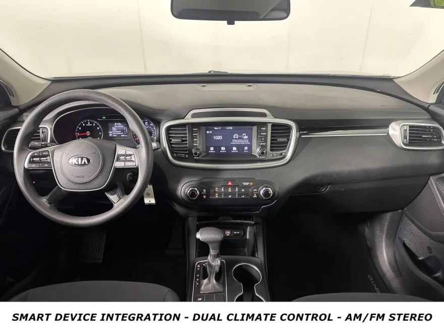 2019 Kia Sorento L photo 1