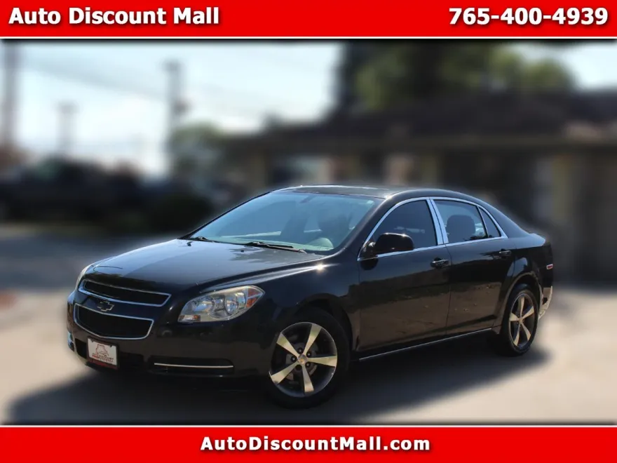 2011 Chevrolet Malibu 1LT photo 1