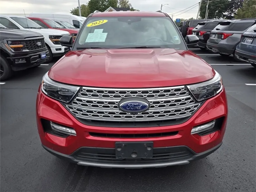 2022 Ford Explorer Limited photo 1
