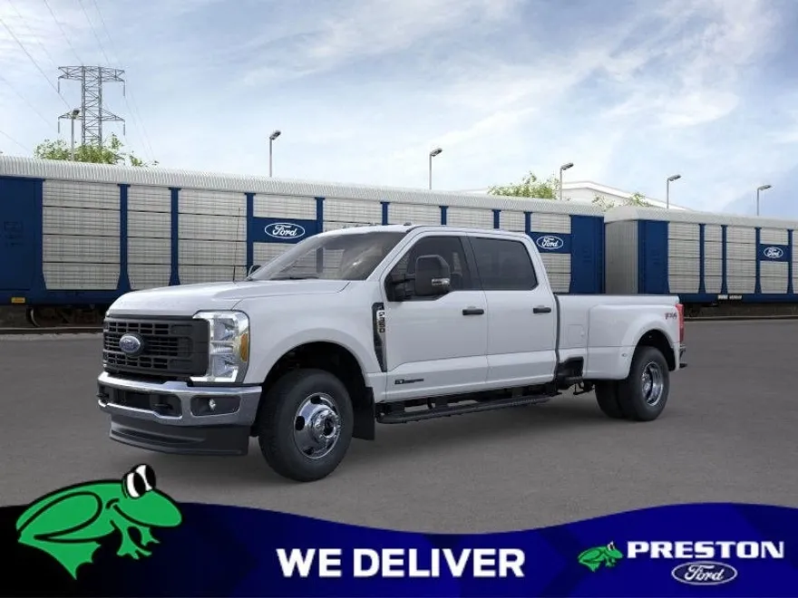 2025 Ford F-350 XL photo 1