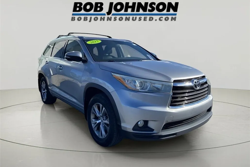 2015 Toyota Highlander XLE photo 1