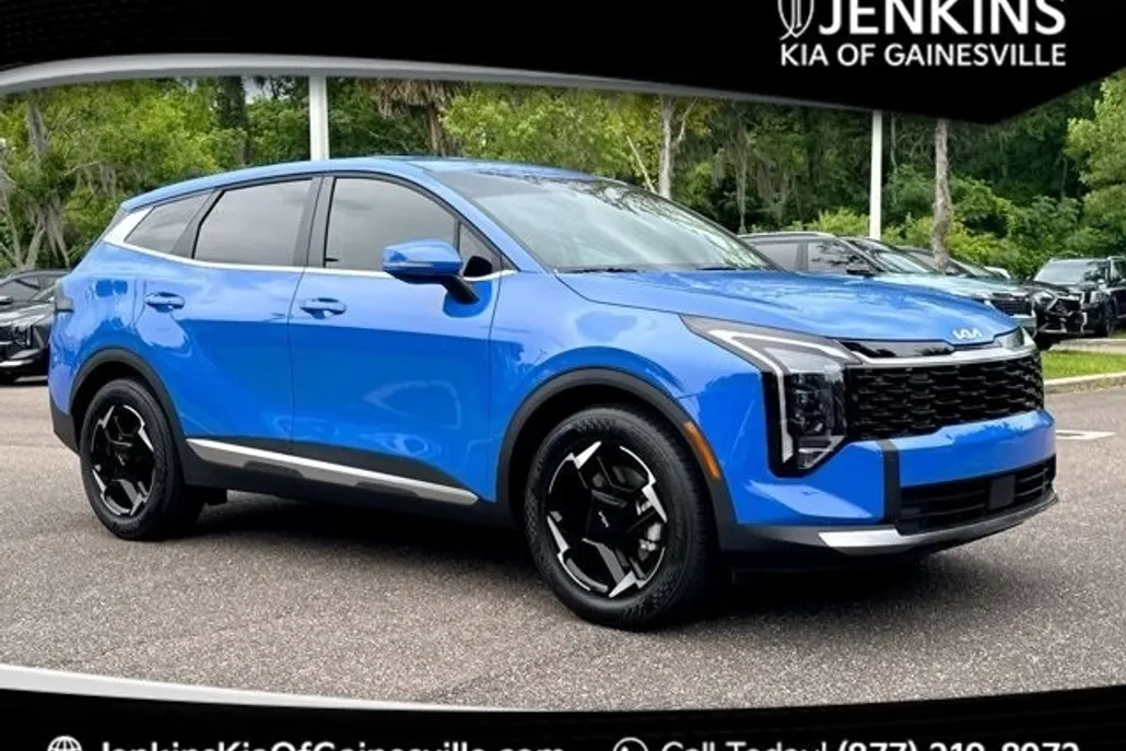 2026 Kia Sportage EX photo 1