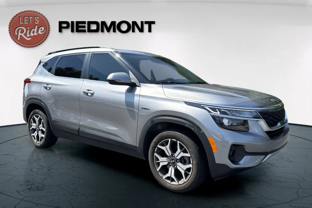2021 Kia Seltos EX photo 1
