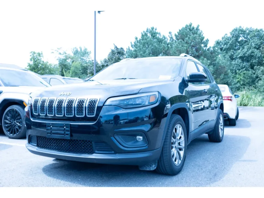 2020 Jeep Cherokee Latitude photo 1