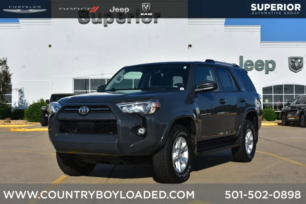 2024 Toyota 4Runner SR5 photo 1