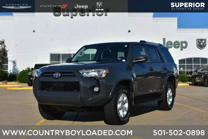 2024 Toyota 4Runner SR5 photo 1