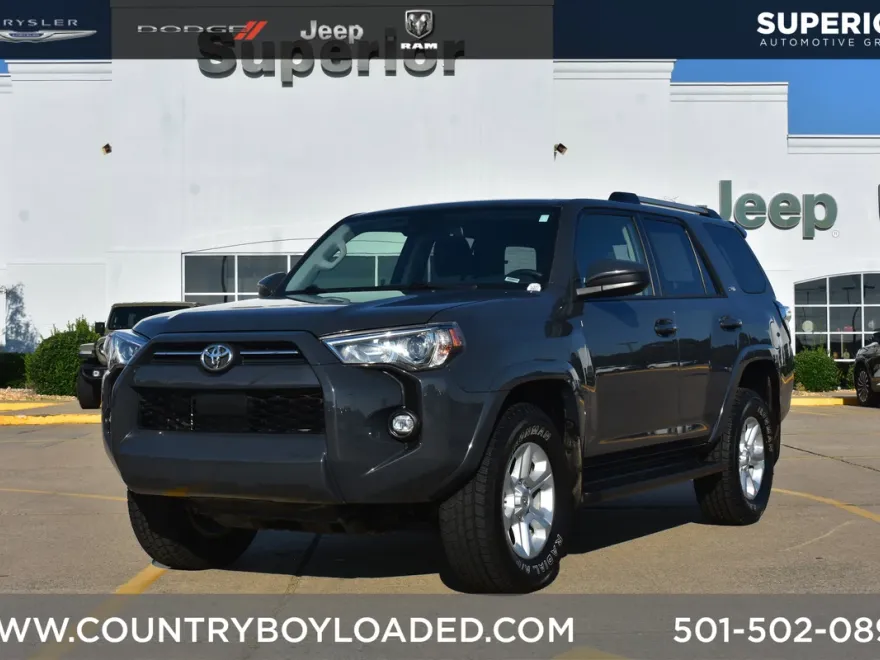 2024 Toyota 4Runner SR5 photo 1