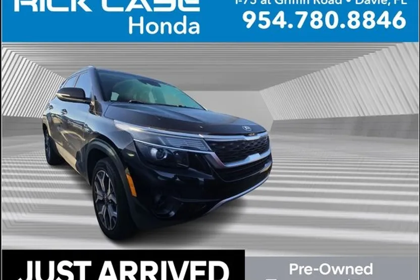 2021 Kia Seltos EX photo 1