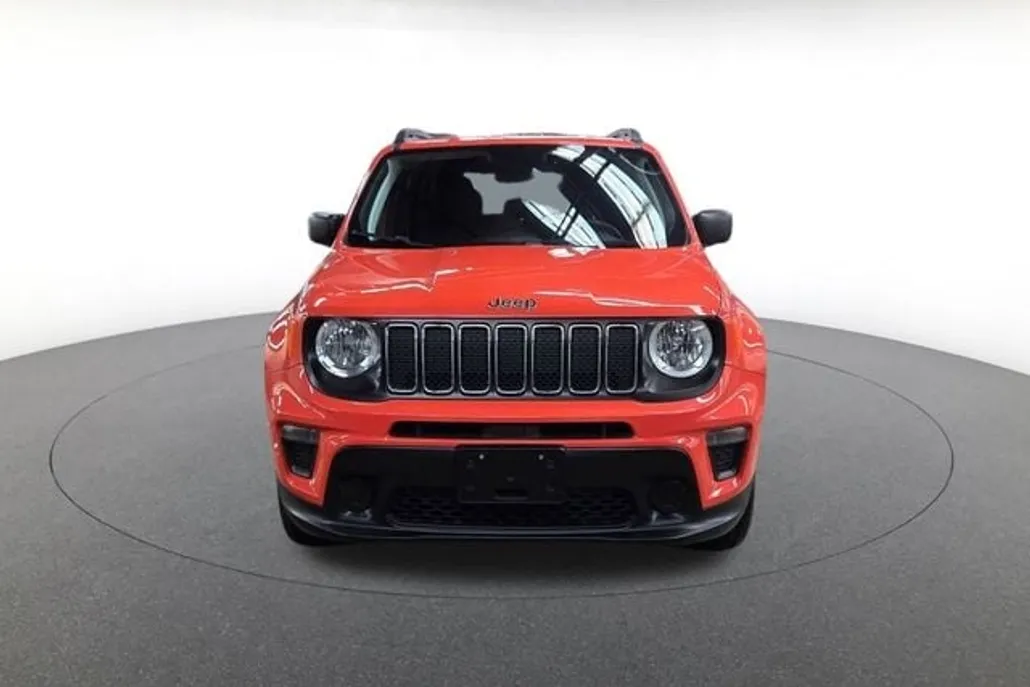 2019 Jeep Renegade Sport photo 1