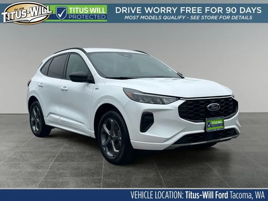 2023 Ford Escape ST-Line photo 1