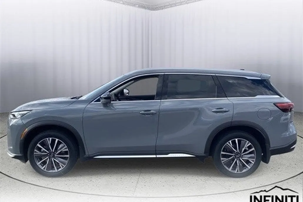 2026 Infiniti QX60 Luxe photo 1