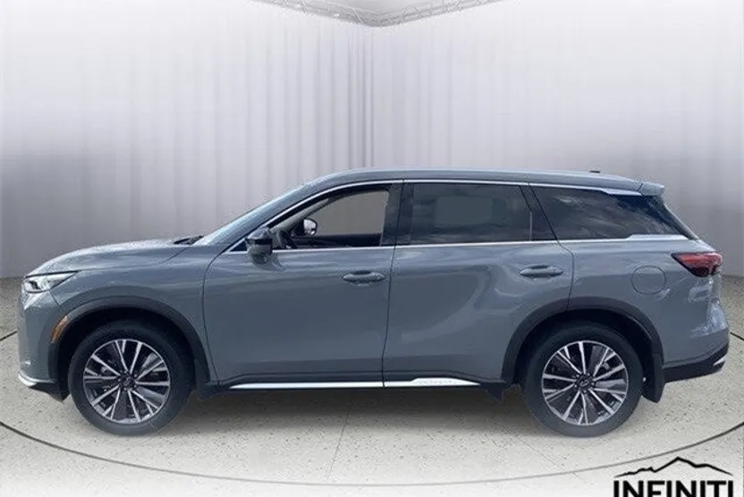 2026 Infiniti QX60 Luxe photo 1