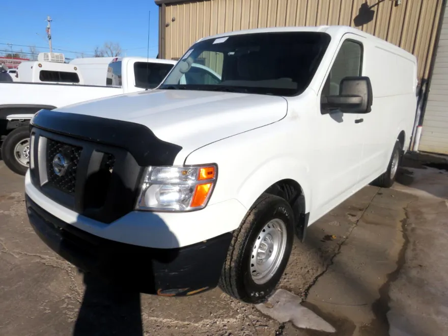2018 Nissan NV photo 1
