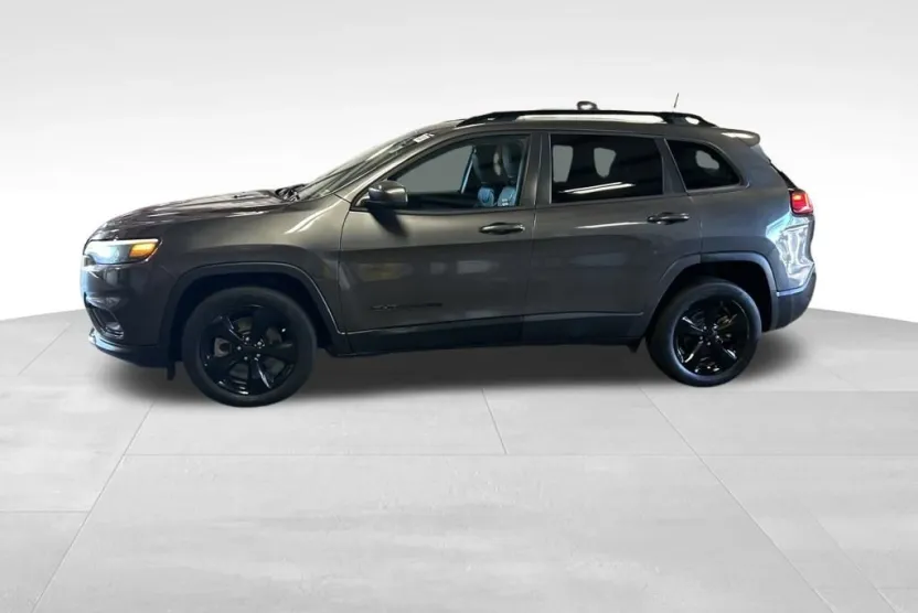 2020 Jeep Cherokee Altitude photo 1