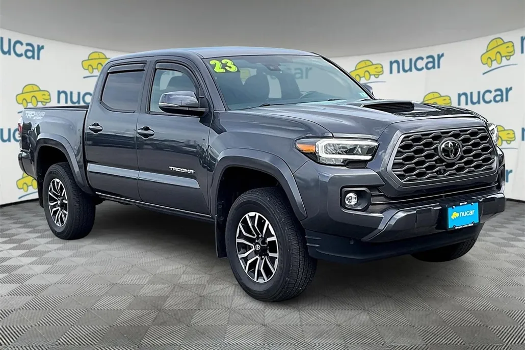 2023 Toyota Tacoma TRD Sport Double Cab 4x4 photo 1