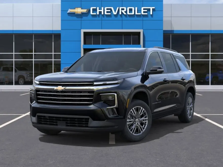 2025 Chevrolet Traverse photo 1
