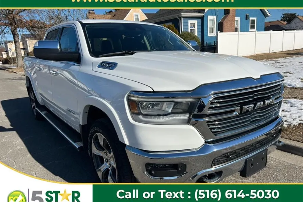 2022 Ram 1500 Laramie photo 1