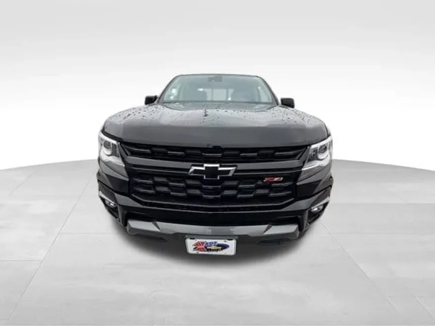 2022 Chevrolet Colorado Z71 photo 1