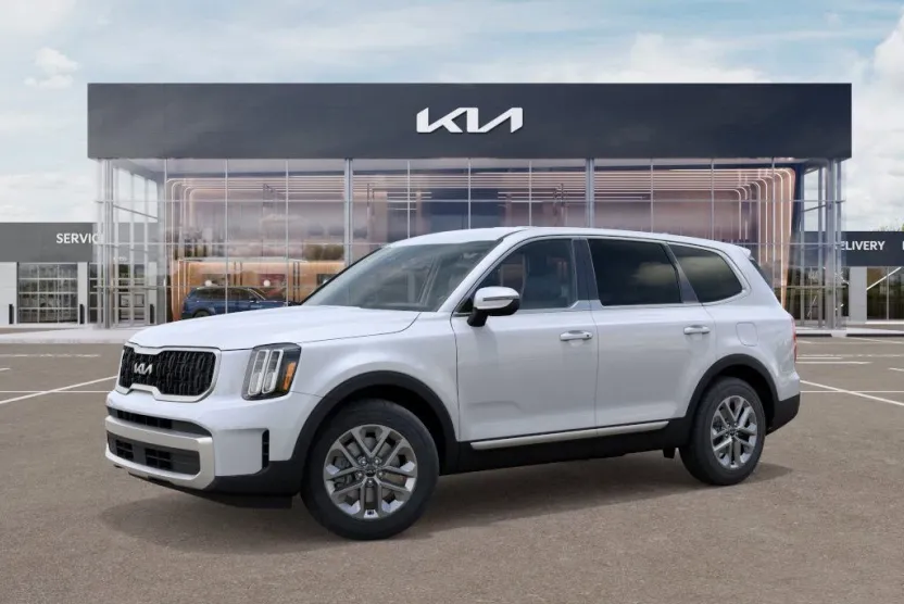 2025 Kia Telluride LX photo 1